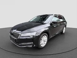 Schwarzmagic perleffekt Gebraucht 2025 Skoda Superb Style Kombi | 34.290 € (Fairer Preis)