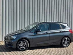 Grau Gebraucht 2017 BMW 218 Active Tourer Sport Line Van / Kleinbus | 14.400 € (Fairer Preis)