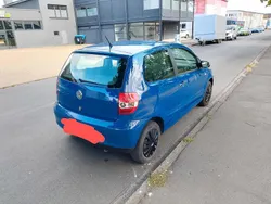 Blau Gebraucht 2009 VW Fox Kleinwagen | 1.499 € (Fairer Preis)