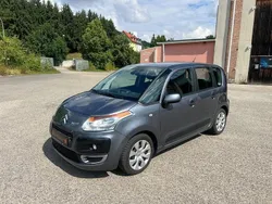 Grau Gebraucht 2011 Citroën C3 Picasso Tendance Van / Kleinbus | 1.850 € (Fairer Preis)