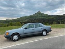 Gebraucht 1989 Mercedes E230 Limousine | 8.000 €