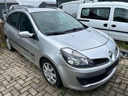 Grau Gebraucht 2008 Renault Clio II Dynamique Limousine | 800 € (Superpreis)