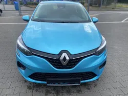 Blau Gebraucht 2021 Renault Clio V Zen Limousine | 9.999 € (Guter Preis)
