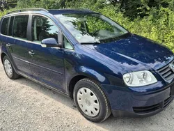Blau Gebraucht 2005 VW Touran Van / Kleinbus | 1.999 € (Guter Preis)