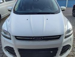 Weiß Gebraucht 2016 Ford Kuga Titanium SUV | 7.500 € (Guter Preis)