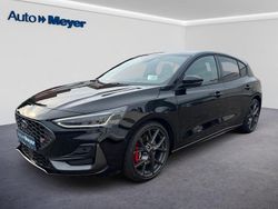 Schwarz Neu 2025 Ford Focus ST Limousine | 45.375 € (Teuer)