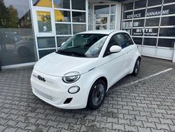 Weiß Neu 2025 Fiat 500e Icon | 27.000 € (Guter Preis)