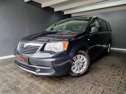 Schwarz Gebraucht 2014 Lancia Voyager Van / Kleinbus | 13.490 € (Etwas zu teuer)