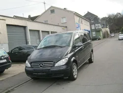 Schwarz Gebraucht 2005 Mercedes Vito Van / Kleinbus | 2.799 €
