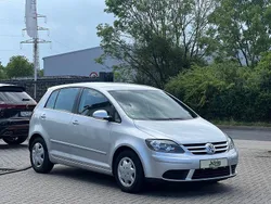 Silber Gebraucht 2005 VW Golf Plus Comfortline Van / Kleinbus | 6.299 € (Etwas zu teuer)