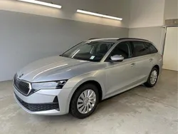 [8e8e] brillantsilber metallic Neu 2025 Skoda Octavia Essence Kombi | 31.390 € (Guter Preis)