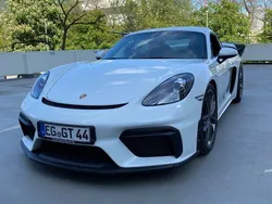 Weiß Gebraucht 2020 Porsche Cayman GT4 Sport Coupé | 99.000 € (Guter Preis)