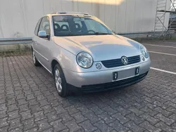 Silber Gebraucht 2005 VW Lupo Basis Kleinwagen | 1.999 € (Fairer Preis)