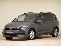 Dolphin gray metallic Gebraucht 2024 VW Touran Comfortline Van / Kleinbus | 31.420 € (Fairer Preis)