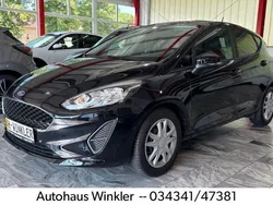Obsidianschwarz Gebraucht 2020 Ford Fiesta Cool & Connect Kleinwagen | 16.990 € (Fairer Preis)