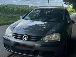 Grau Gebraucht 2005 VW Golf V Trendline Limousine | 2.800 € (Teuer)