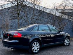 Schwarz Gebraucht 2002 Audi A6 Limousine | 2.100 € (Etwas zu teuer)