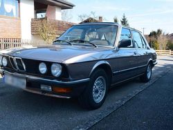Beige Gebraucht 1986 BMW 524 Limousine | 11.000 €