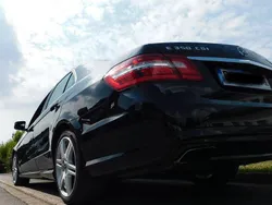 Schwarz Gebraucht 2013 Mercedes E350 Limousine | 18.500 € (Fairer Preis)