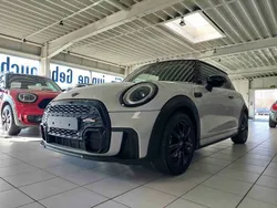 White silver metallic Gebraucht 2021 Mini John Cooper Works Kleinwagen | 22.490 € (Fairer Preis)
