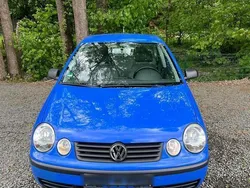 Blau Gebraucht 2003 VW Polo Kleinwagen | 2.200 € (Guter Preis)