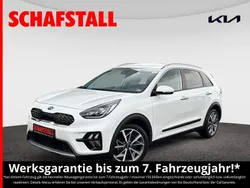 Weiss ((swp) snow white pearl) Gebraucht 2021 Kia Niro Spirit SUV | 21.979 € (Guter Preis)