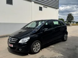Schwarz Gebraucht 2009 Mercedes B180 Van / Kleinbus | 3.400 € (Superpreis)
