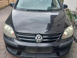Schwarz Gebraucht 2005 VW Golf Plus Cross Van / Kleinbus | 2.200 € (Guter Preis)