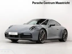 Grau Gebraucht 2024 Porsche 911 Carrera 4S | 183.315 €