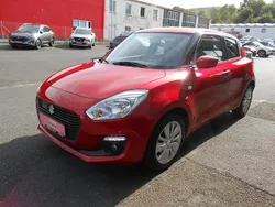 Rot Gebraucht 2018 Suzuki Swift Comfort Kleinwagen | 11.600 € (Fairer Preis)