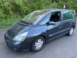 Grau Gebraucht 2004 Renault Espace Expression Van / Kleinbus | 2.790 € (Etwas zu teuer)