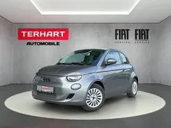Grau Gebraucht 2023 Fiat 500e Kleinwagen | 18.987 € (Guter Preis)