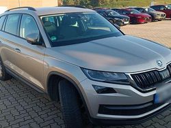 Grau Gebraucht 2020 Skoda Kodiaq SUV | 24.800 € (Fairer Preis)
