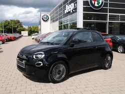 Schwarz Gebraucht 2021 Fiat 500e Icon Kleinwagen | 18.490 € (Etwas zu teuer)
