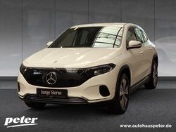 Weiß Gebraucht 2024 Mercedes EQA300 Advanced SUV | 33.910 € (Guter Preis)