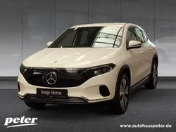 Weiß Gebraucht 2024 Mercedes EQA300 Advanced SUV | 33.910 € (Guter Preis)