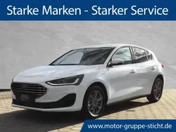 Frostweiß Neu 2024 Ford Focus Titanium Limousine | 28.490 € (Fairer Preis)