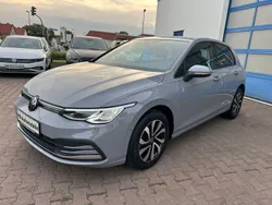 Grau Gebraucht 2022 VW Golf VIII Active Limousine | 22.000 € (Guter Preis)