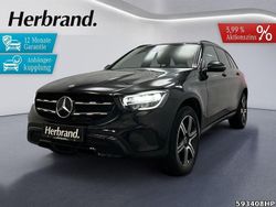Schwarz Gebraucht 2021 Mercedes GLC300e Night SUV | 33.490 € (Fairer Preis)