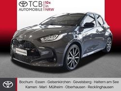 Storm grau Gebraucht 2025 Toyota Yaris Hybrid Sport Kleinwagen | 29.989 € (Fairer Preis)