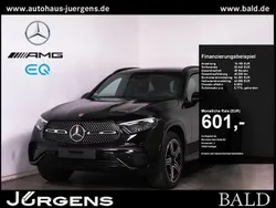 Schwarz obsidianschwarz metallic Gebraucht 2024 Mercedes GLC300e AMG SUV | 63.850 € (Fairer Preis)