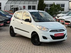Weiß Gebraucht 2011 Hyundai i10 Classic Kleinwagen | 4.300 € (Fairer Preis)