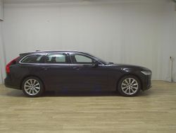 Schwarz Gebraucht 2020 Volvo V90 Momentum Kombi | 19.480 € (Superpreis)