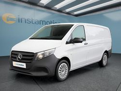 Weiß Gebraucht 2024 Mercedes Vito Van / Kleinbus | 32.849 € (Fairer Preis)