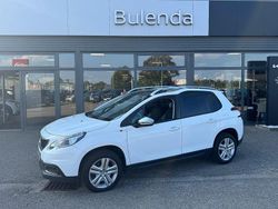 Weiß Gebraucht 2017 Peugeot 2008 Style SUV | 9.970 € (Etwas zu teuer)