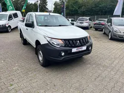 Weiß Gebraucht 2016 Mitsubishi L200 Basis Abholung | 16.900 € (Fairer Preis)