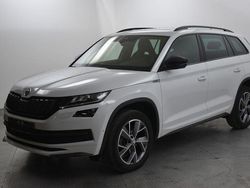 Weiß Gebraucht 2021 Skoda Kodiaq SportLine SUV | 20.950 € (Fairer Preis)