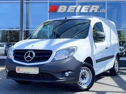 Weiß (arktikweiss) Gebraucht 2021 Mercedes Citan 108 Limousine | 12.840 € (Fairer Preis)