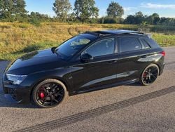 Schwarz Gebraucht 2023 Audi RS3 Sportback Sport Kleinwagen | 49.990 € (Fairer Preis)