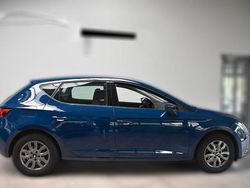 Blau Gebraucht 2016 Seat Leon Reference | 8.770 € (Guter Preis)